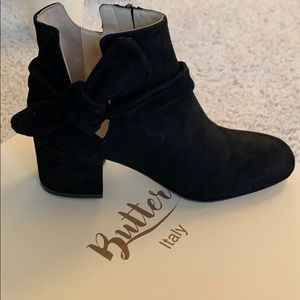 Butter Nadine ankle boots, NEW, 5.5, beautiful